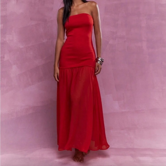 STRAPLESS DROP WAIST MAXI DRESS ♥️ - Picture 1 of 6